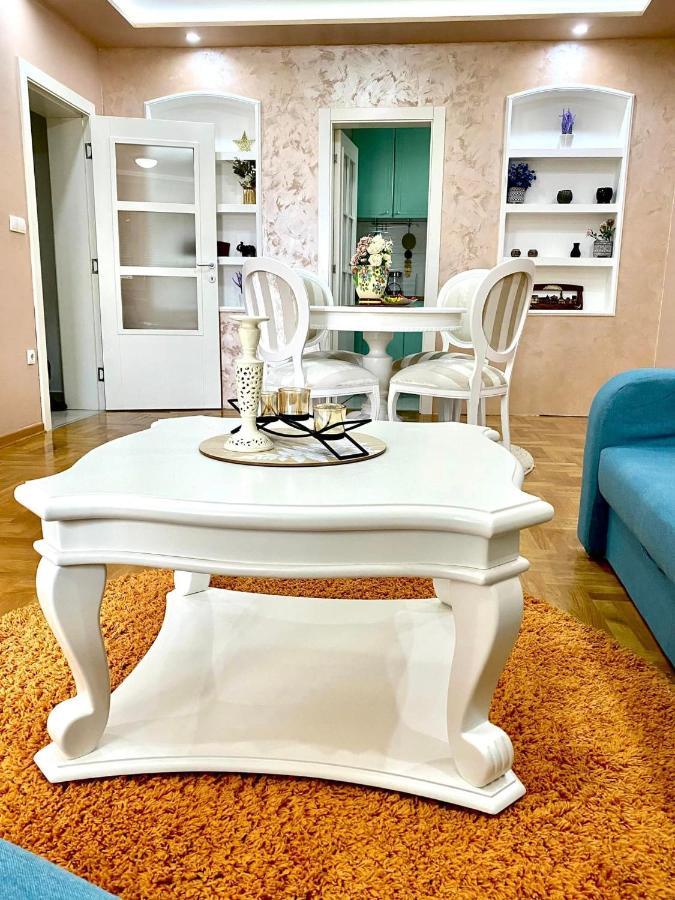 Apartman Diana Sremska Mitrovica Esterno foto