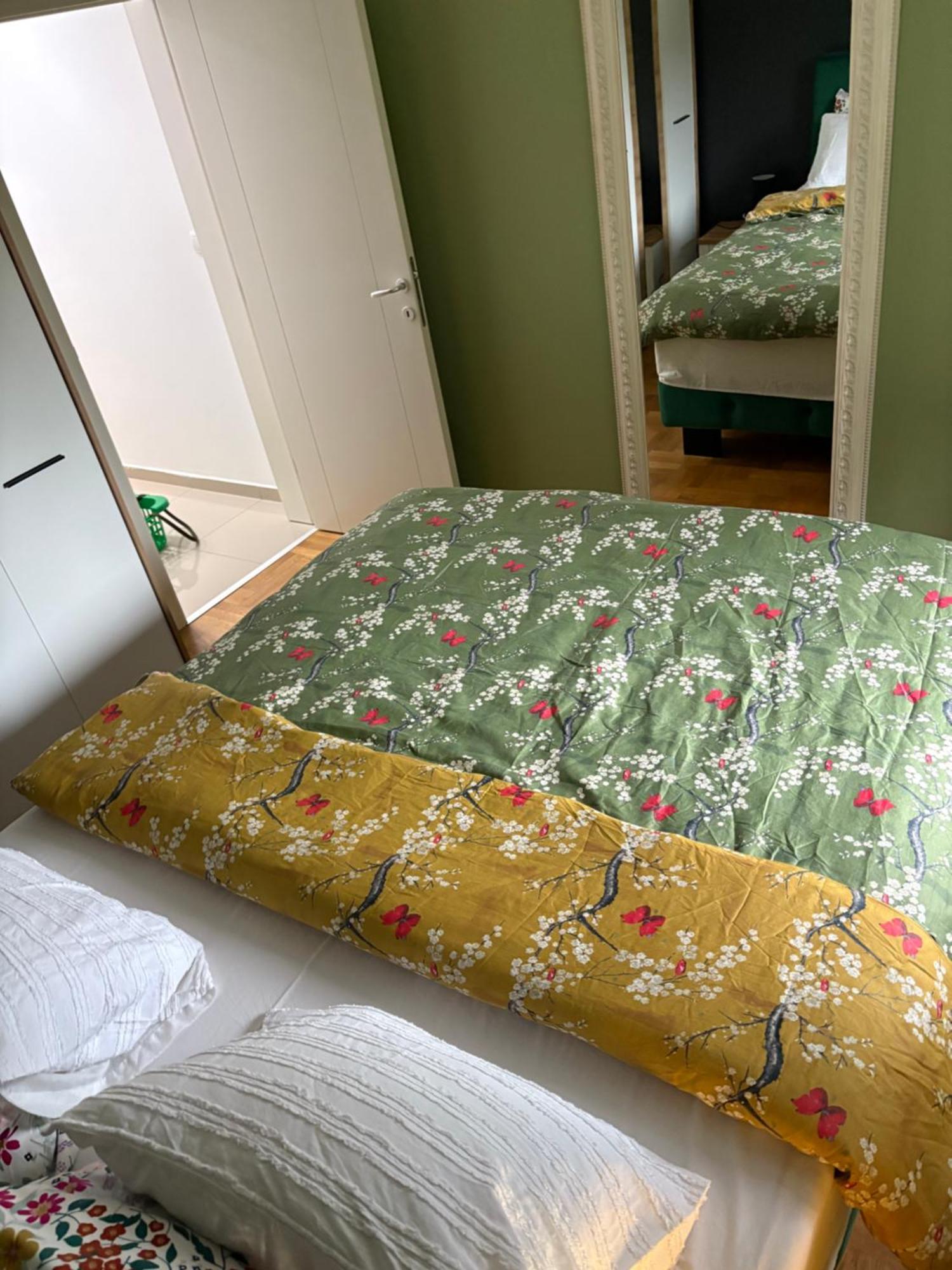 Apartman Diana Sremska Mitrovica Esterno foto